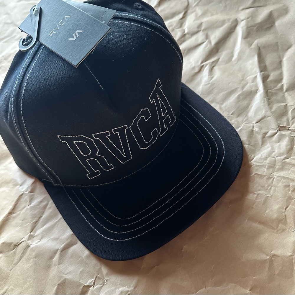 RVCA Snapback - Picture 2 of 4